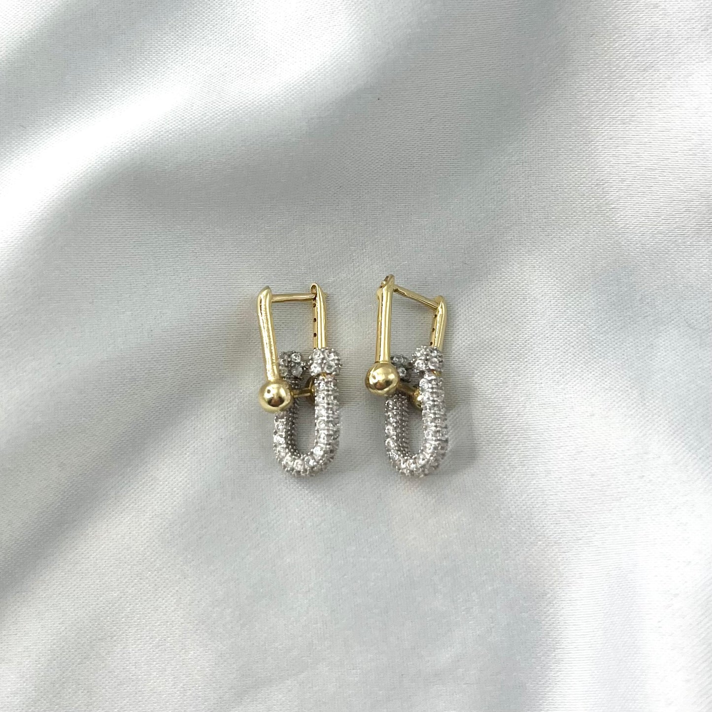 Zirconia Dangling ER153