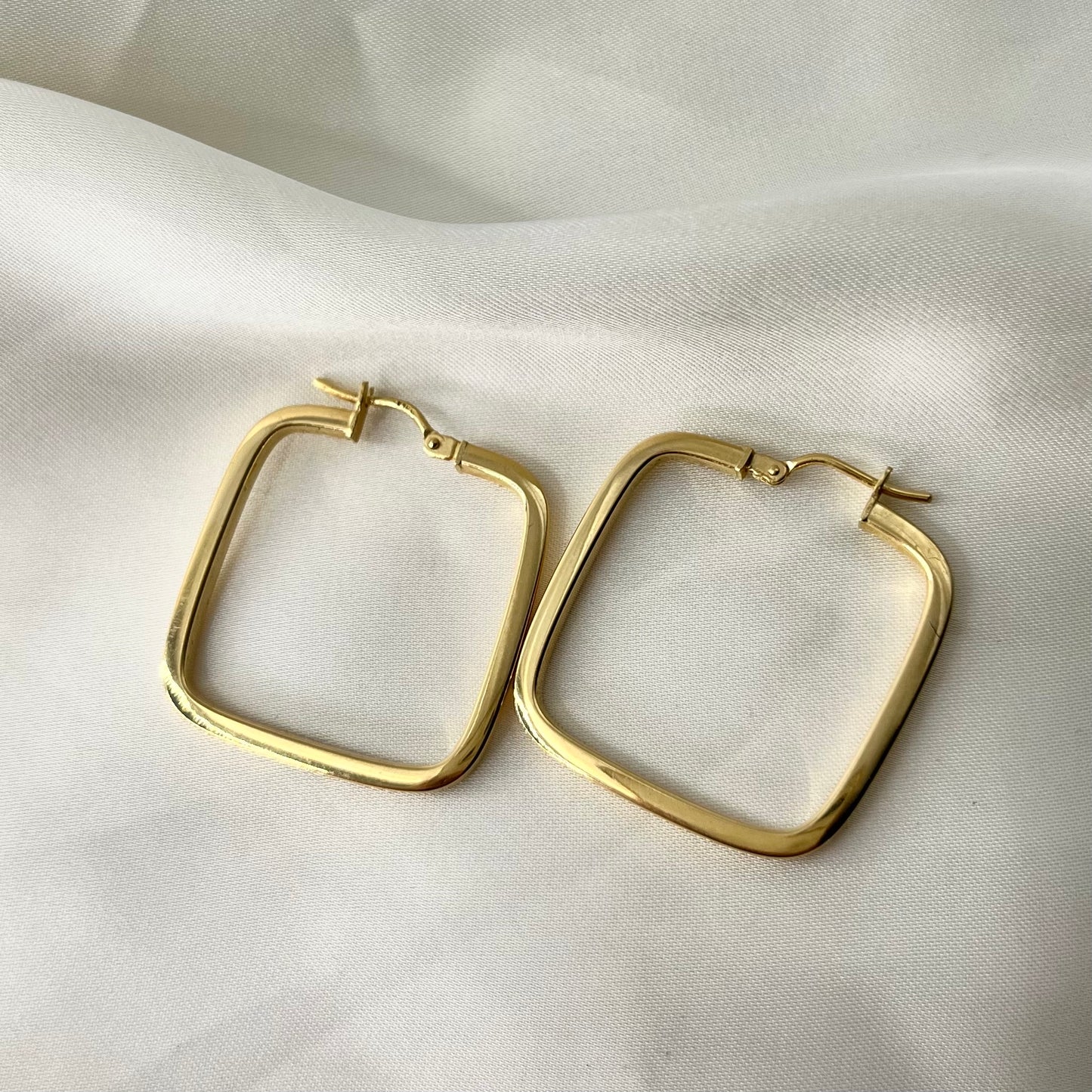 Square Creole Earrings ER073