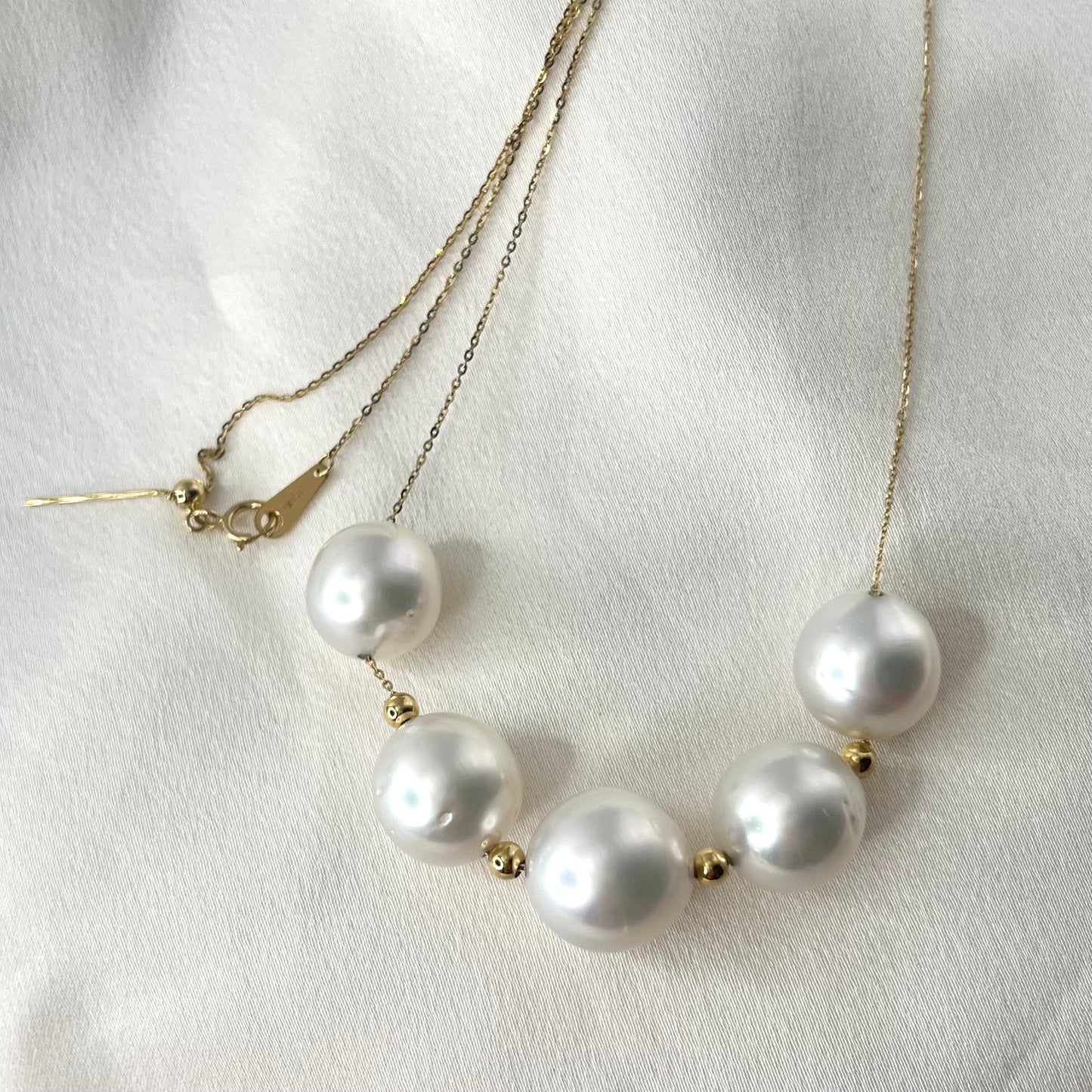 Two Way Station Pearl Necklace NL120