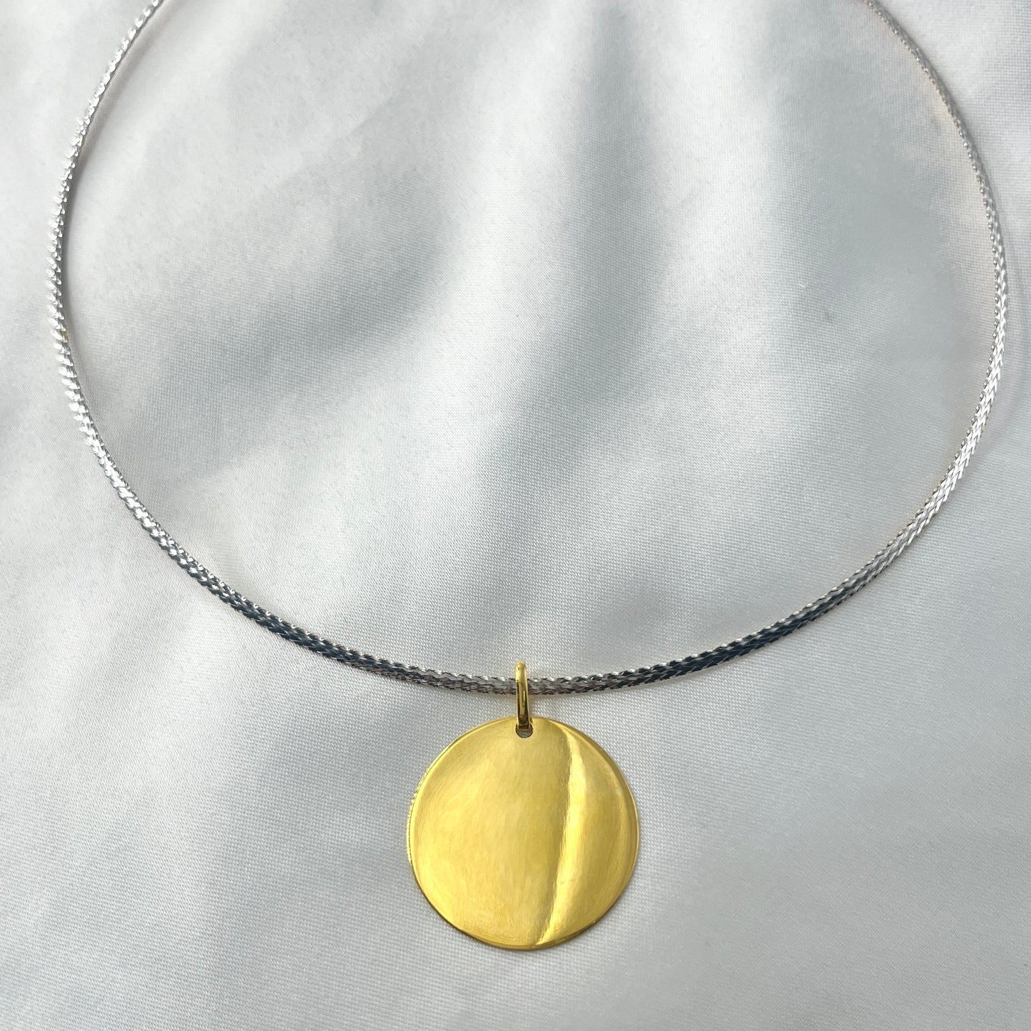 Reversible Omega Coin Necklace NL178
