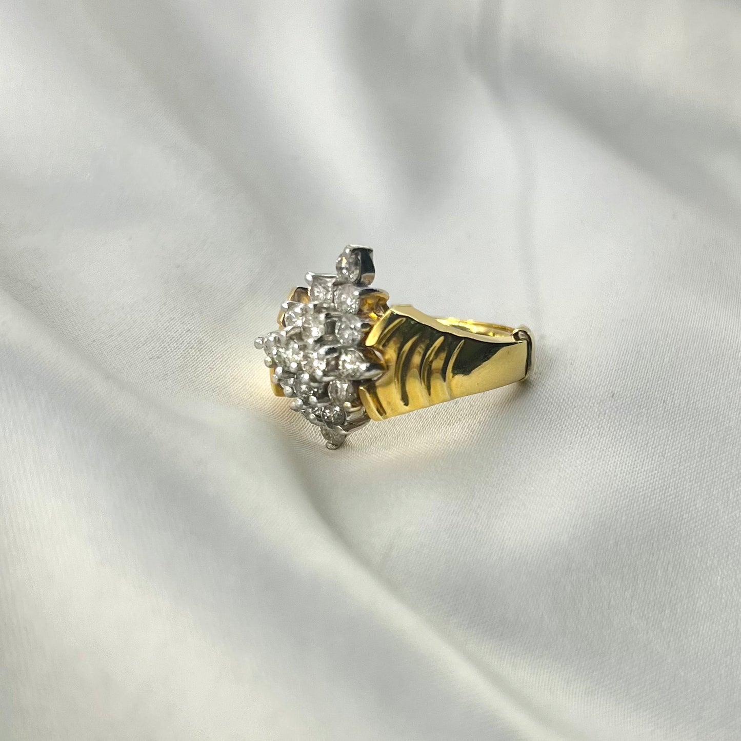 Cluster Diamond Ring RG074