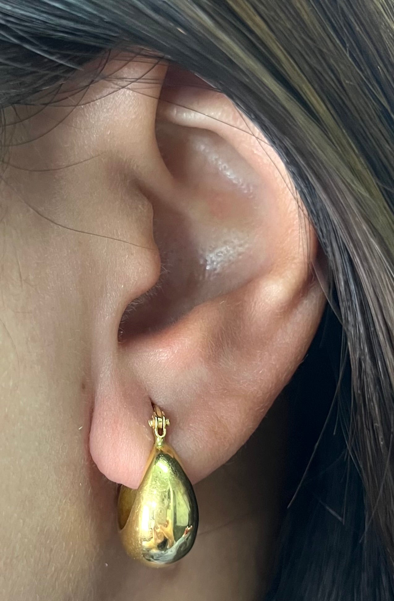 Dome Hoop Earrings ER153