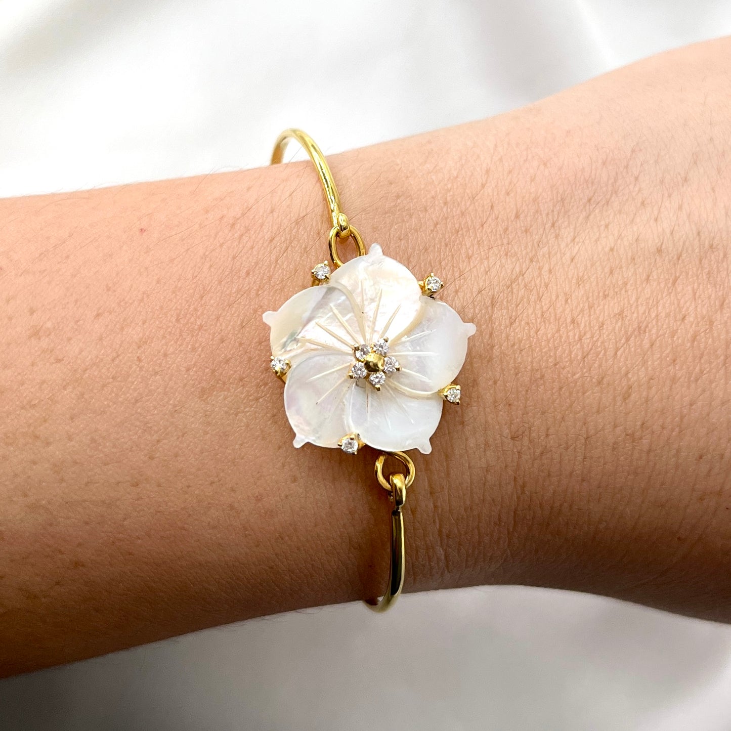 Mother of Pearl Diamond Bangle BR112