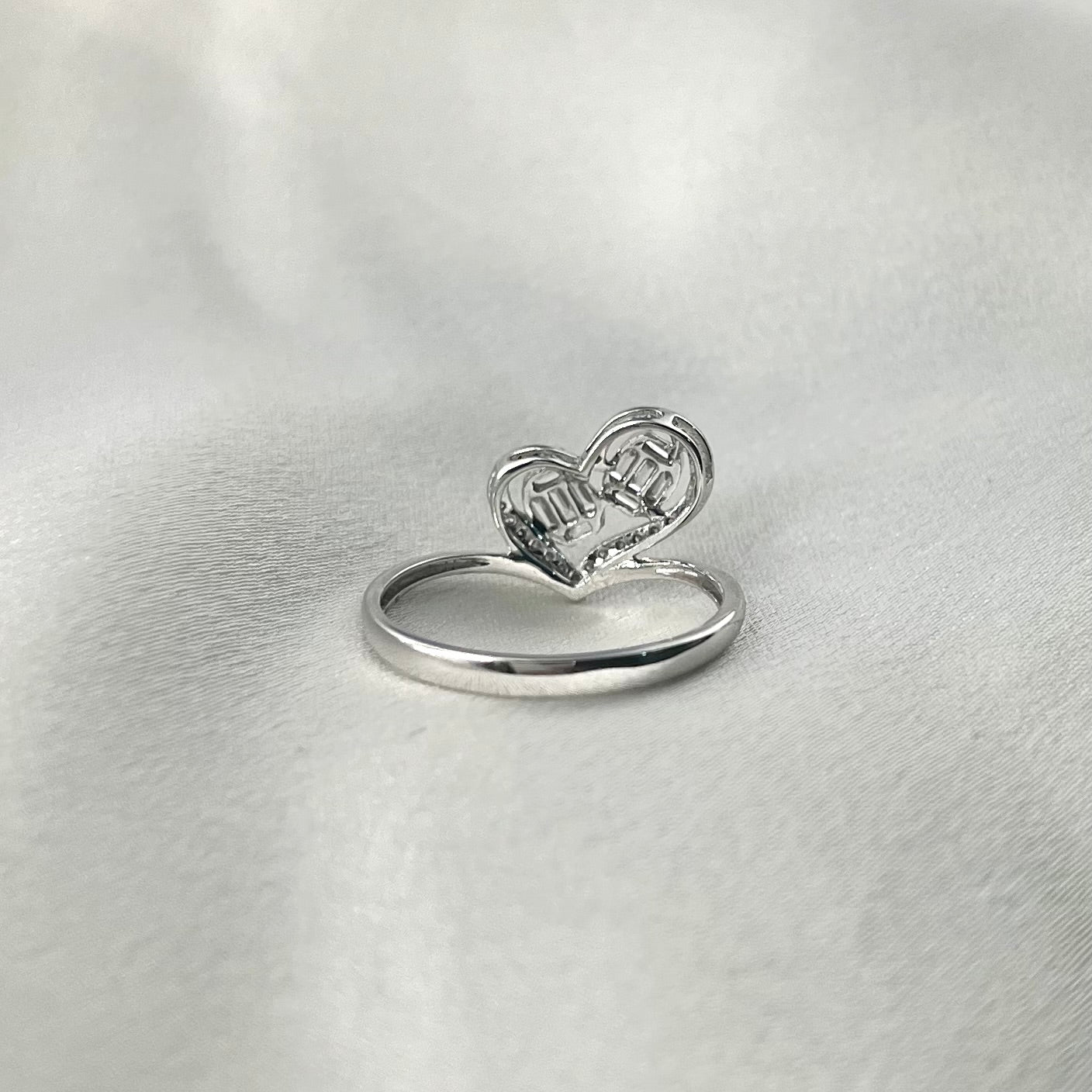 Heart Emerald Illusion Ring RG094