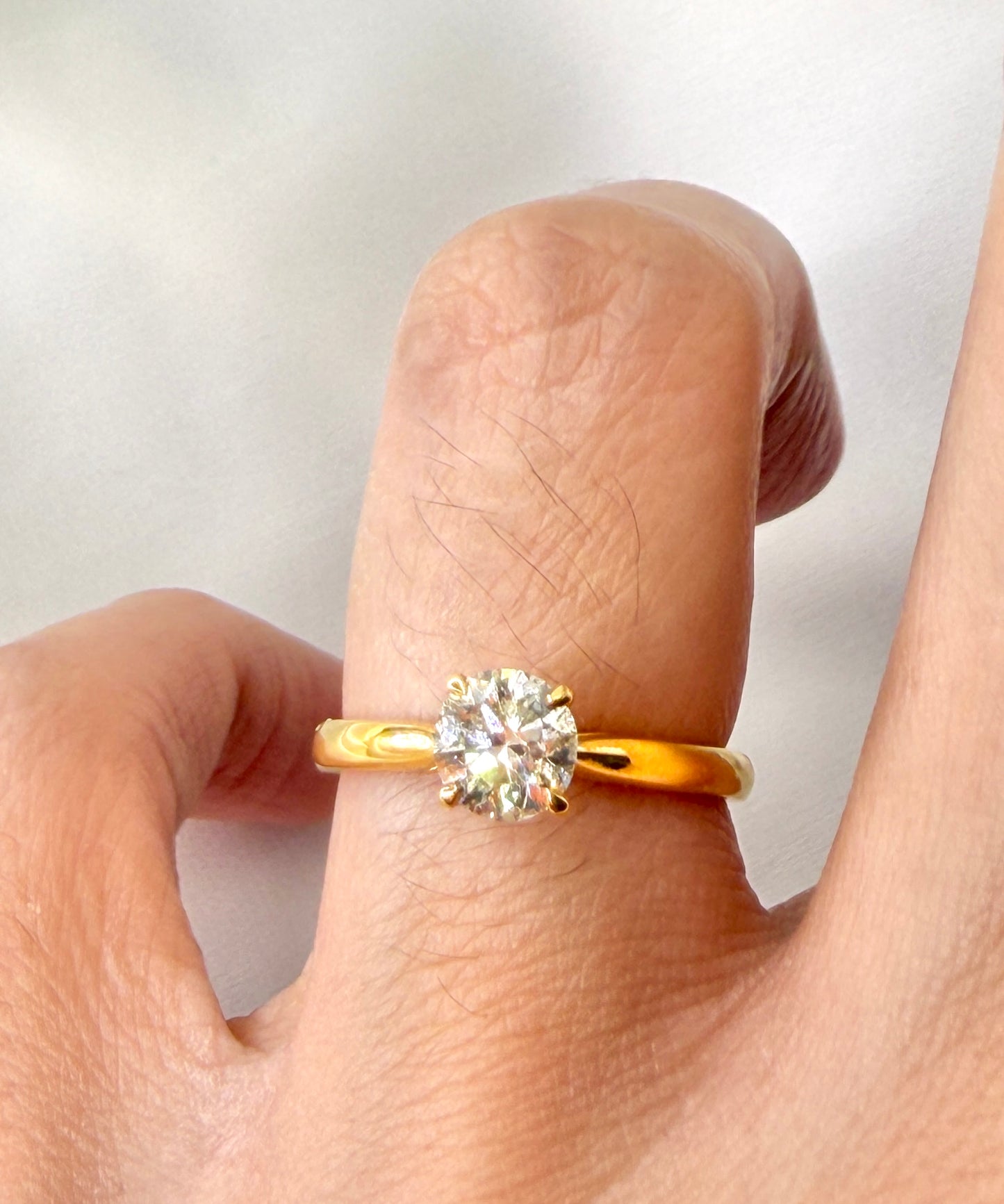 Solitaire Yellow Gold Ring RG042