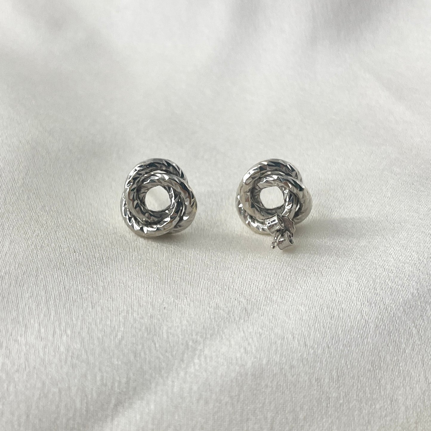 Twisted Knot Earrings ER168