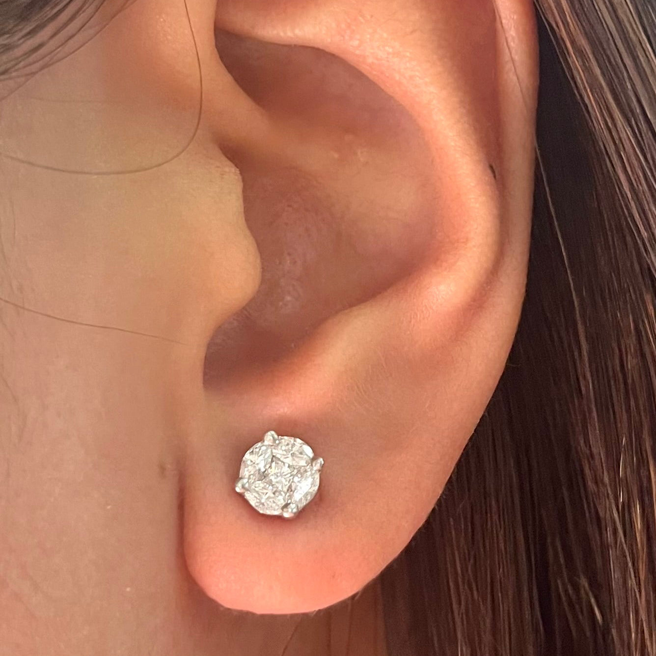 Illusion Earrings 1CT Face HK ER151