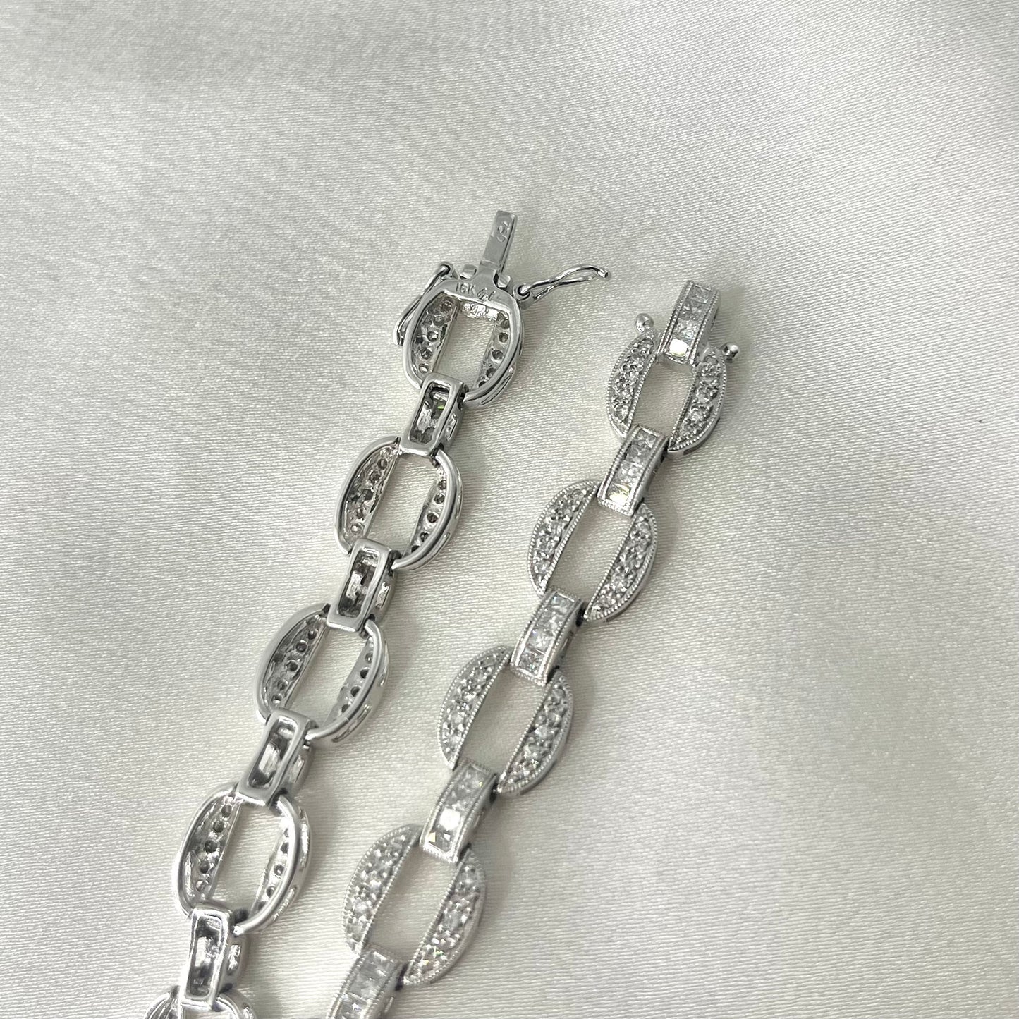 Oval Link Tennis Bracelet BR083