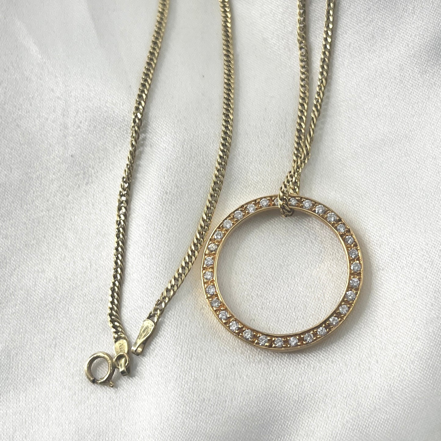 Circle Diamond Necklace NL151