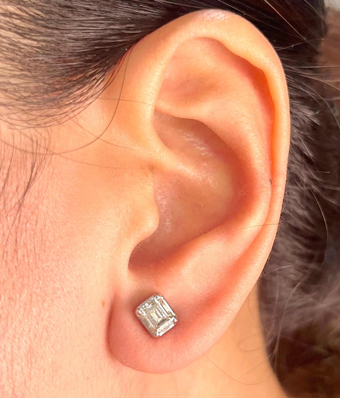 Emerald Cut Earrings DE001