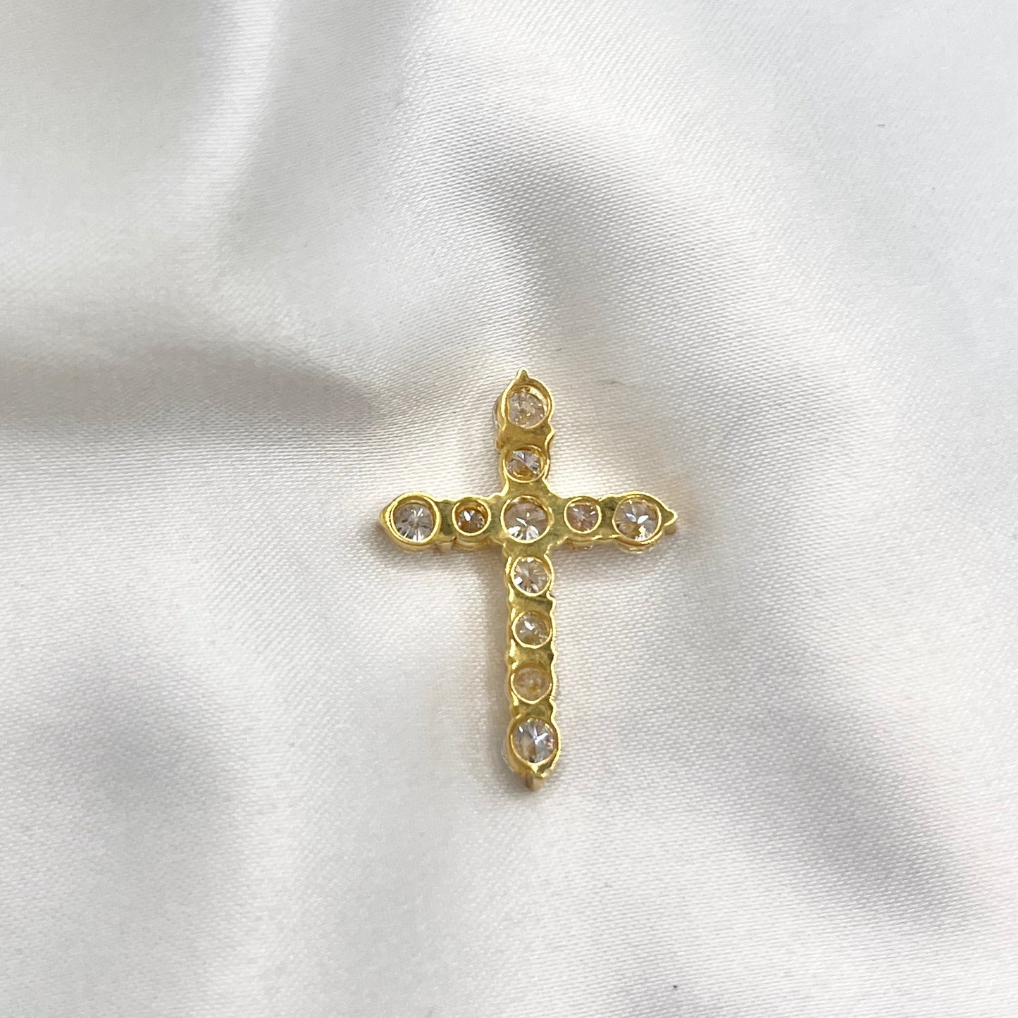 Cross Diamond Yellow Gold Pendant PD044