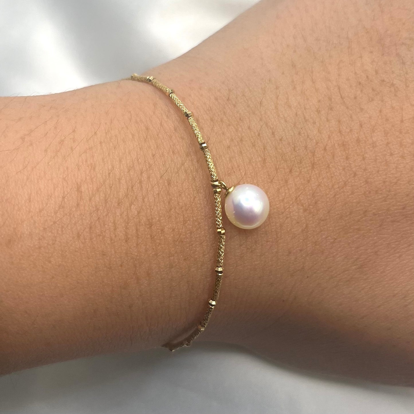 Pinkish White South Sea Pearl Bangle BR066