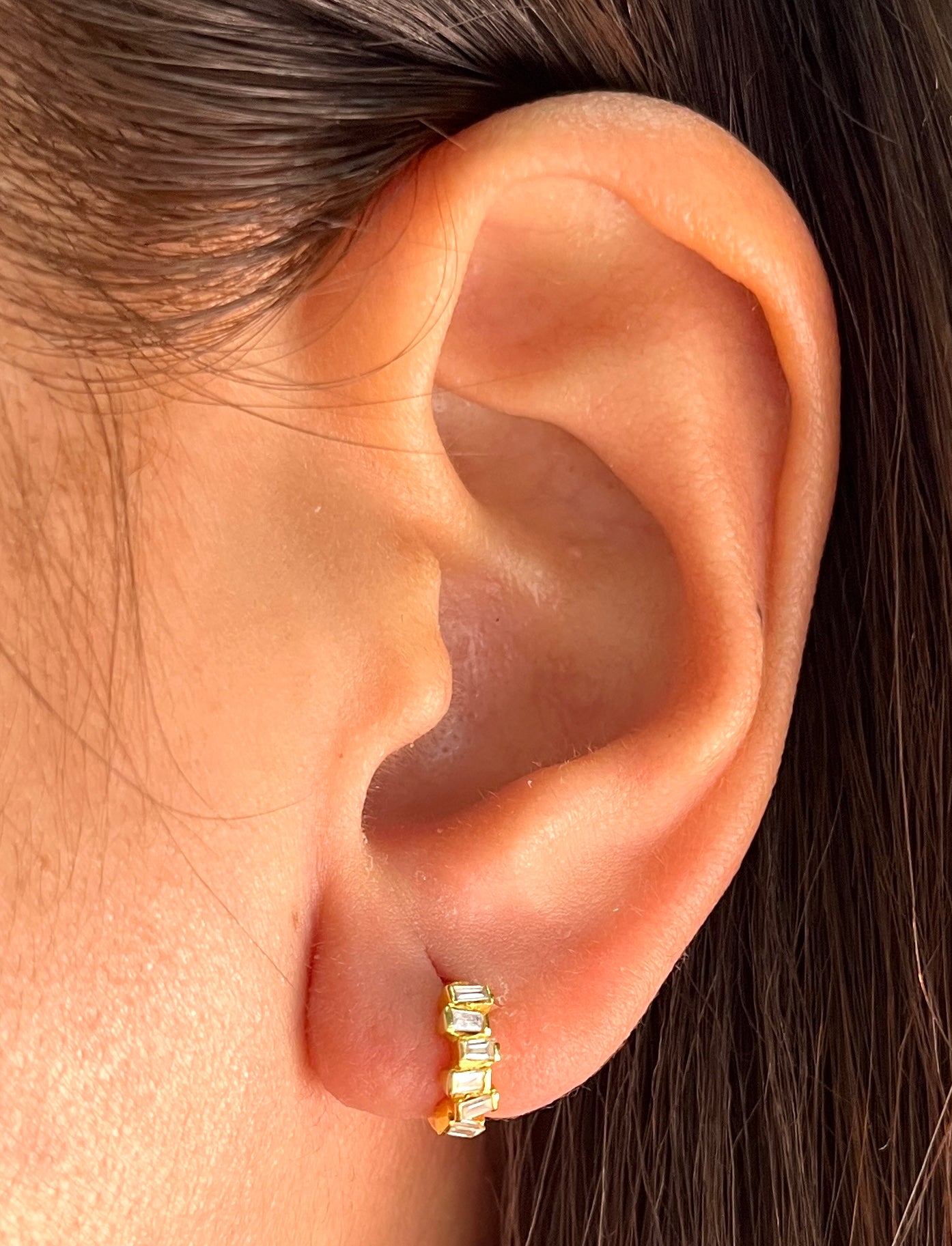Baguette Ear Hugger ER162