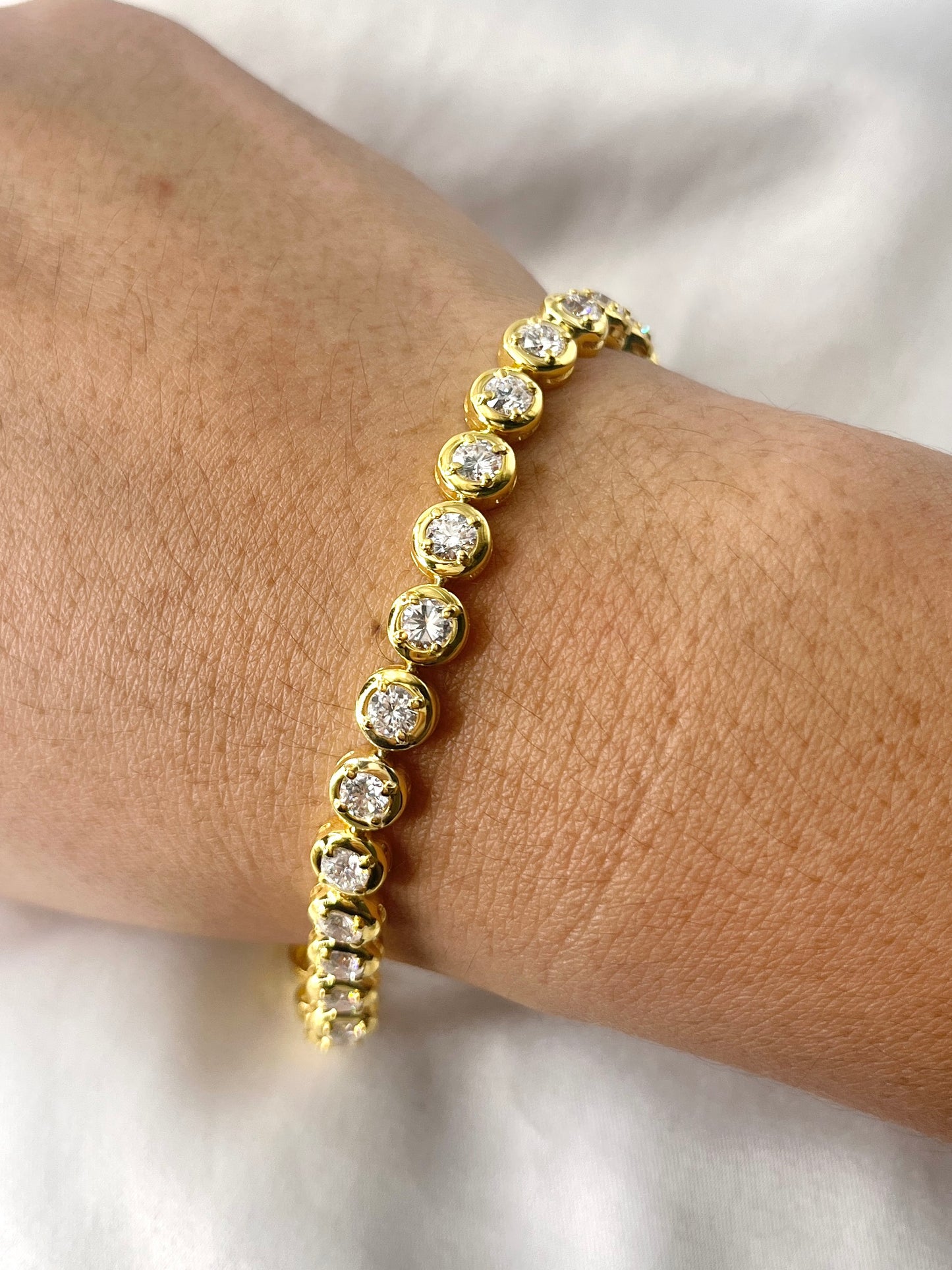 Tennis Bracelet Yellow Gold BR101