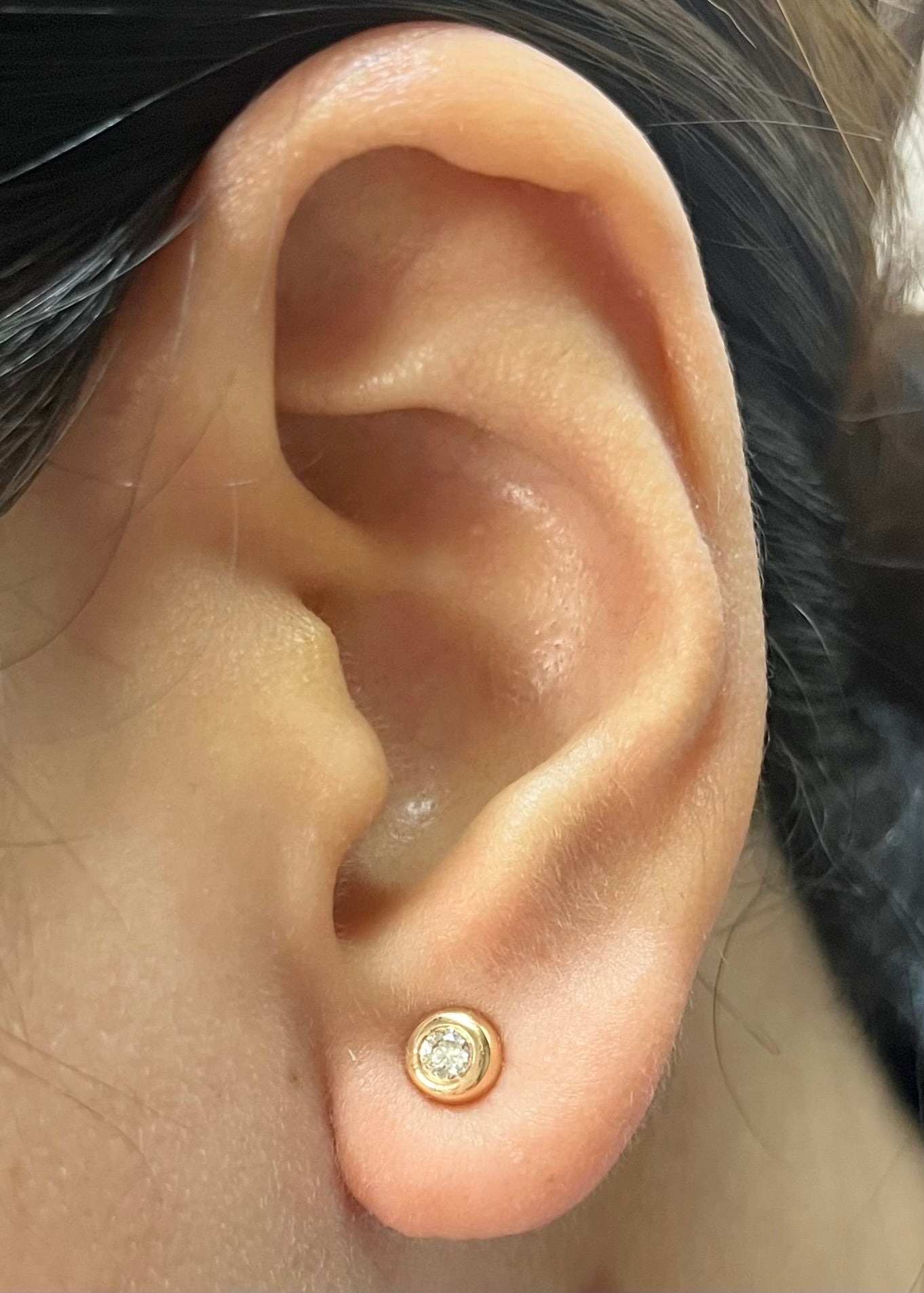 Donut Stud Earrings HK ER154