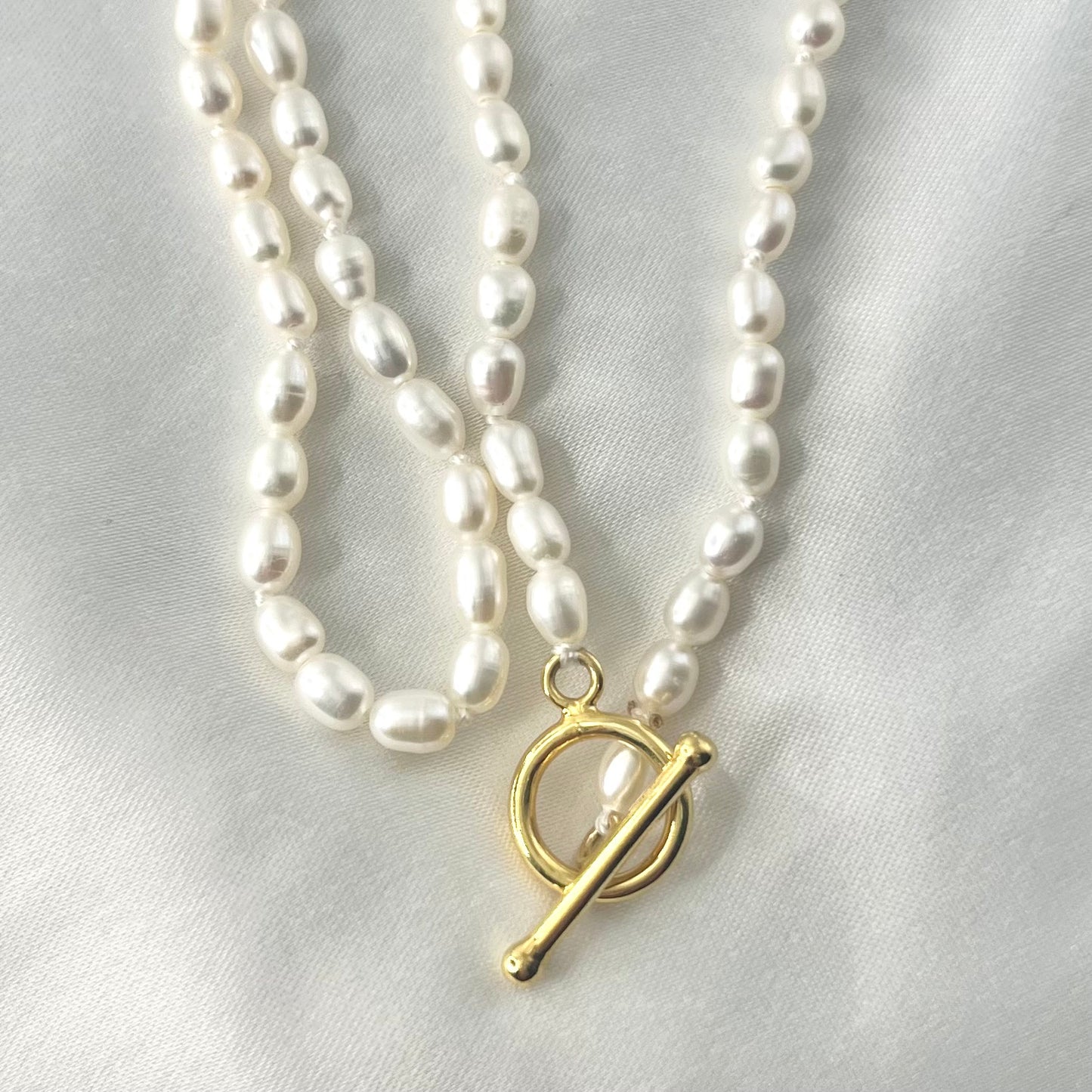 Toggle Pearl Necklace NL121
