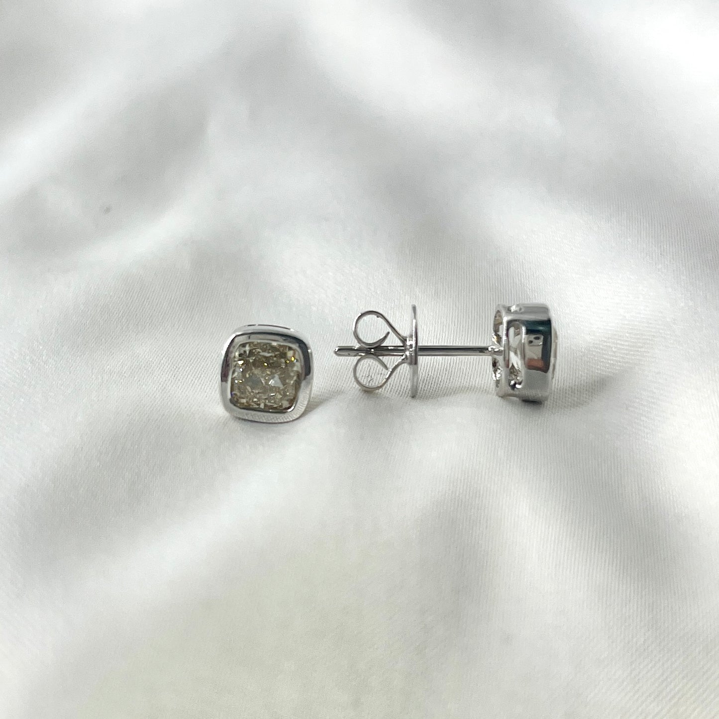 Champagne Diamond Earrings ER179