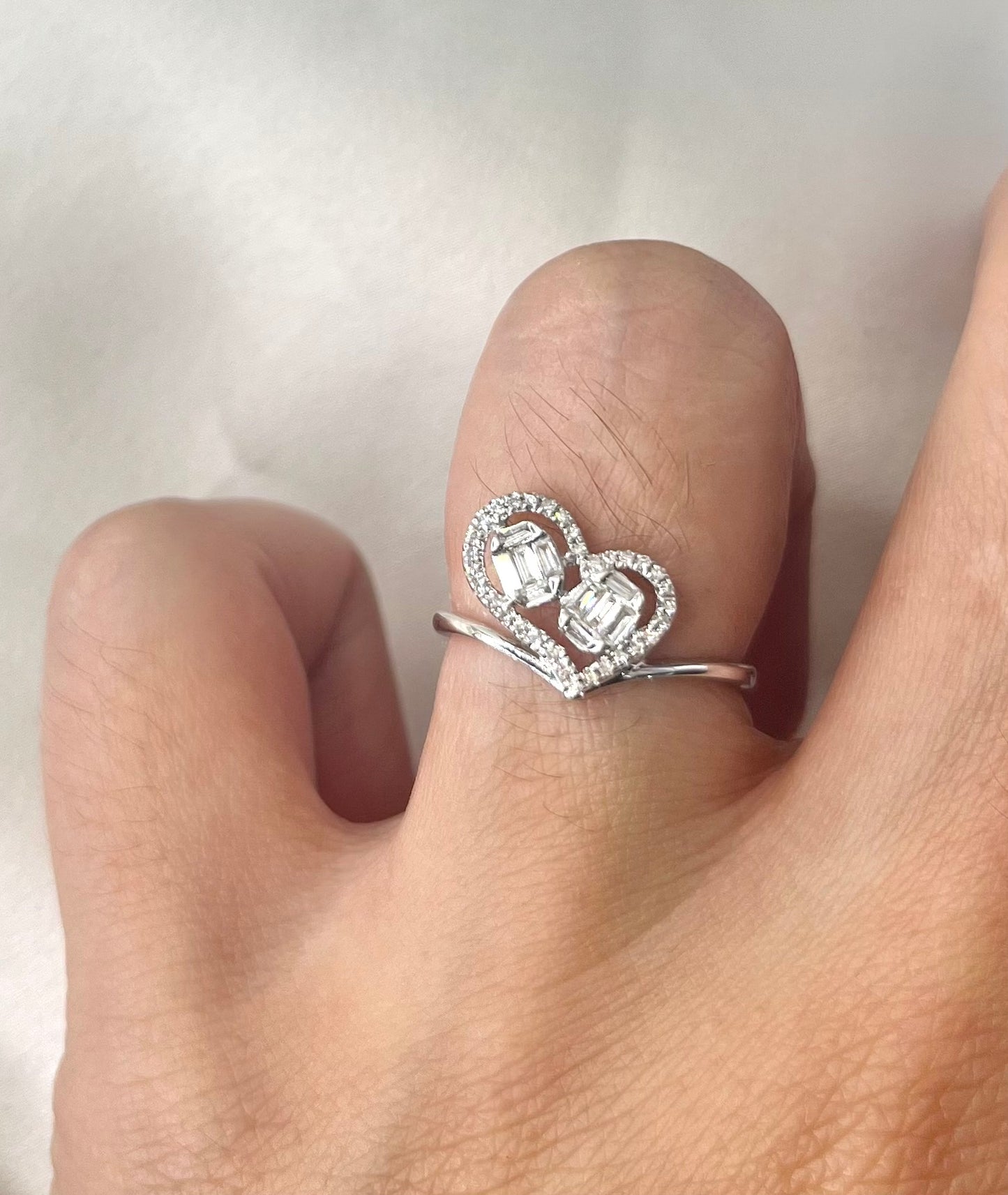 Heart Emerald Illusion Ring RG094