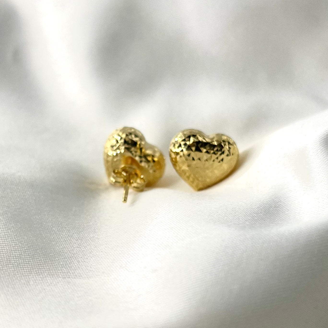 Heart Stud Earrings ER-109
