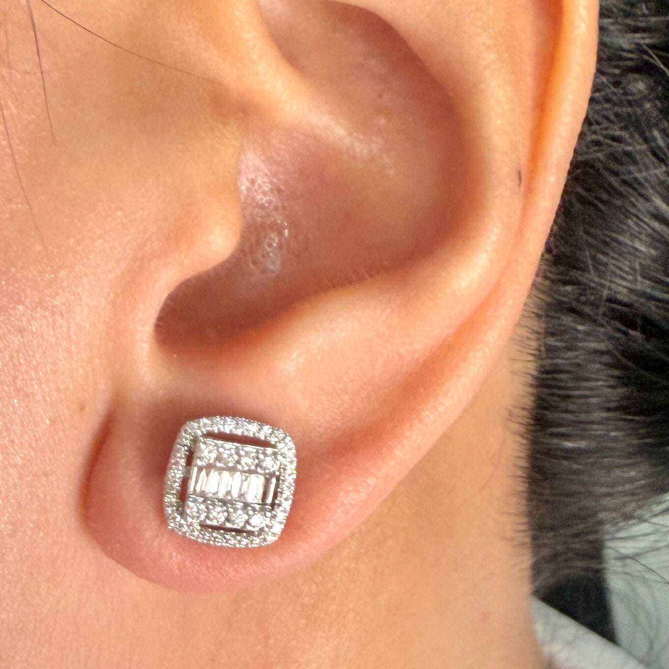 Square Baguette Illusion Earrings DE032