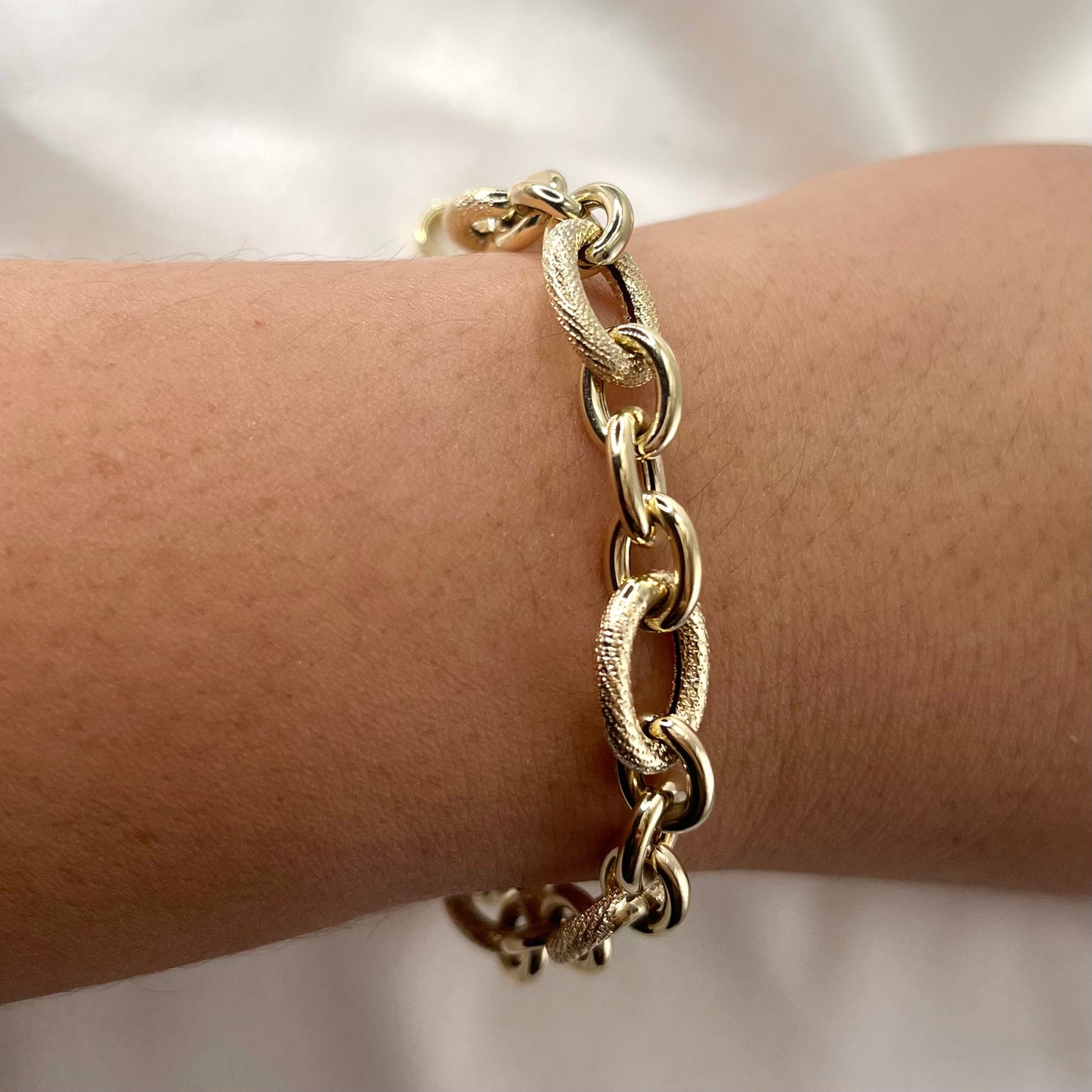 Textured Chain Bracelet BR052