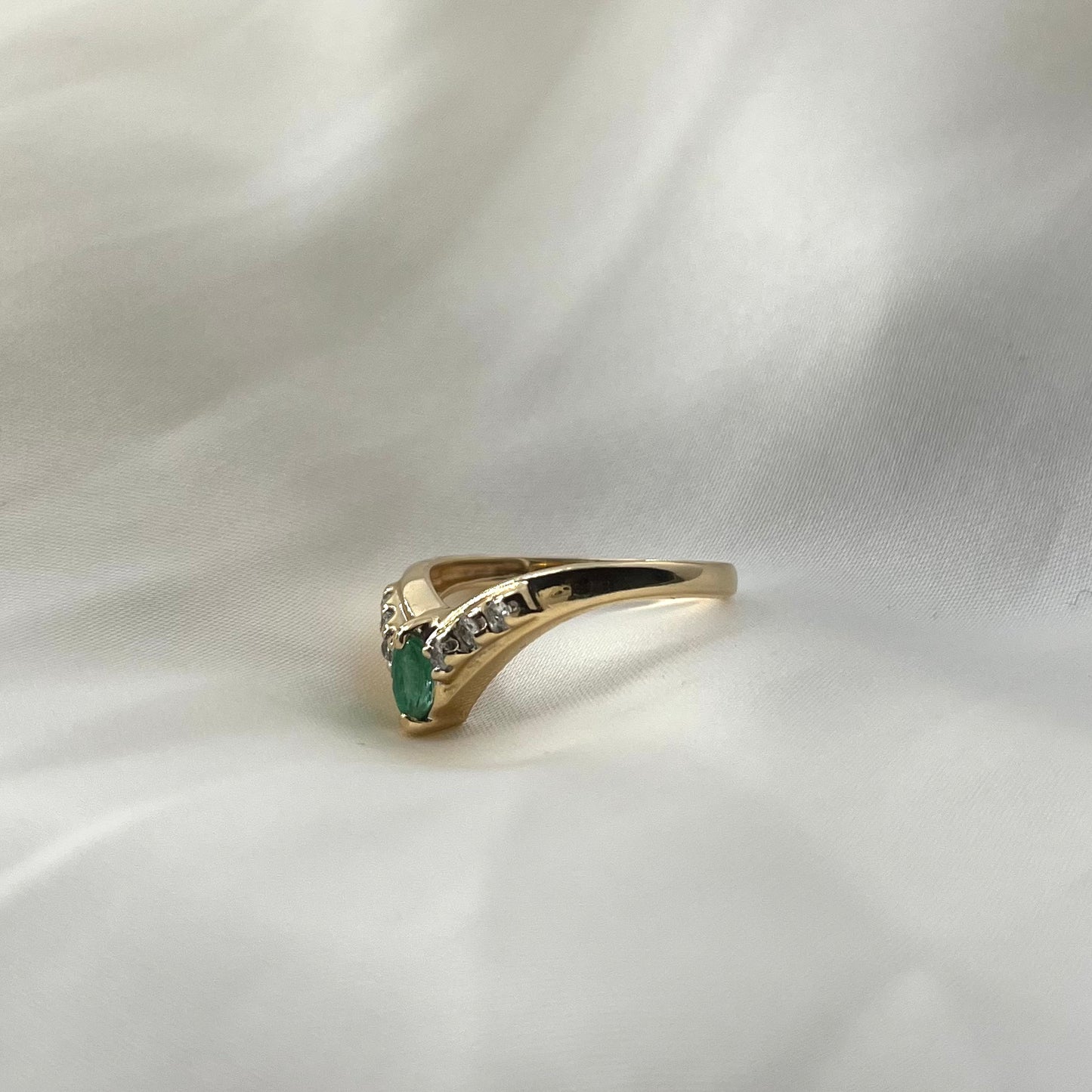 Emerald Marquise Ring RG024