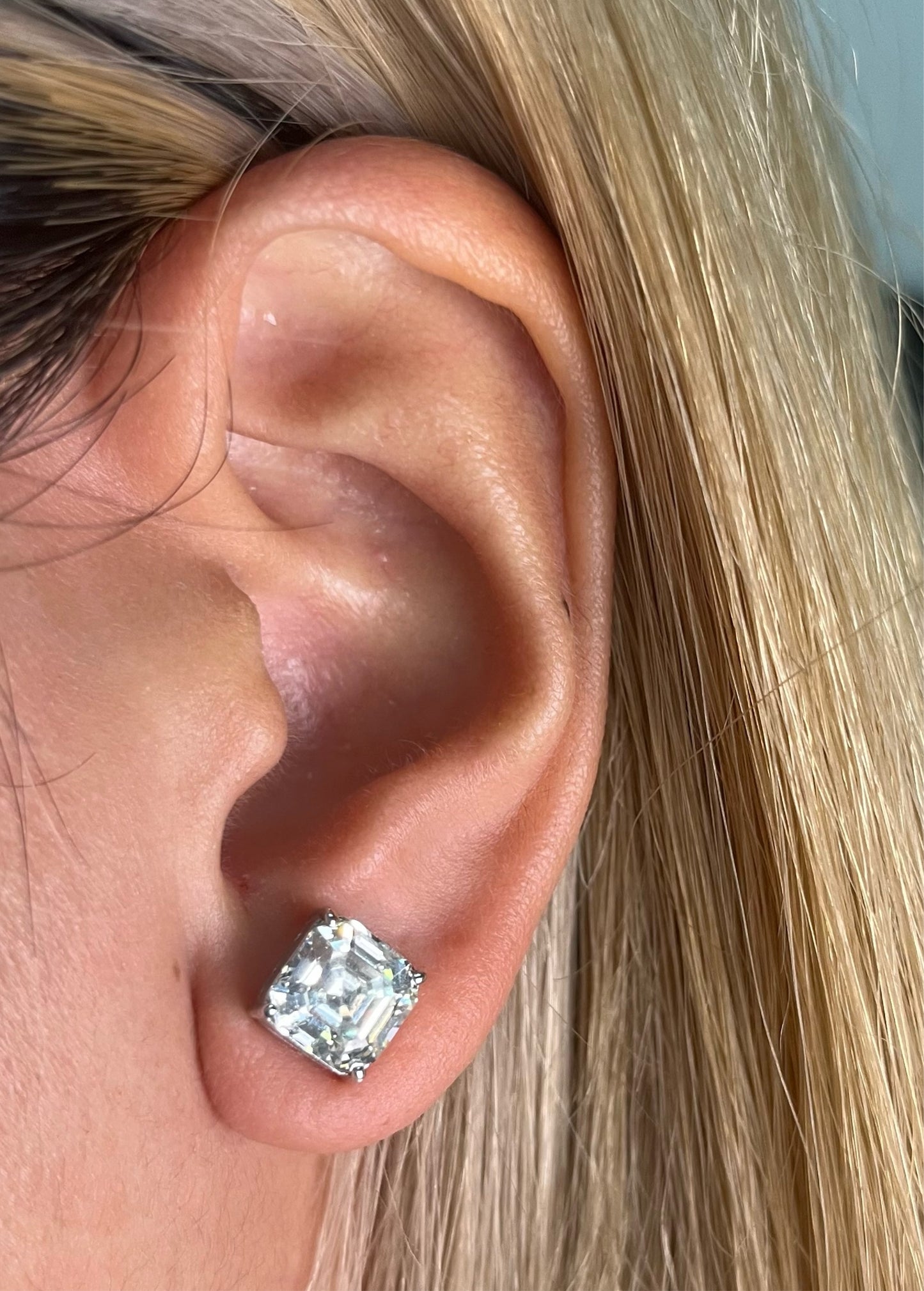 Signity Asscher Cut ER066
