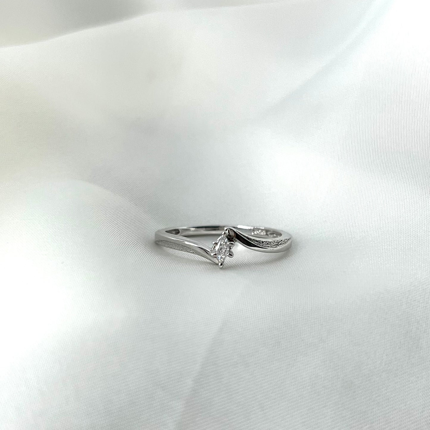 Marquise Diamond Ring RG023