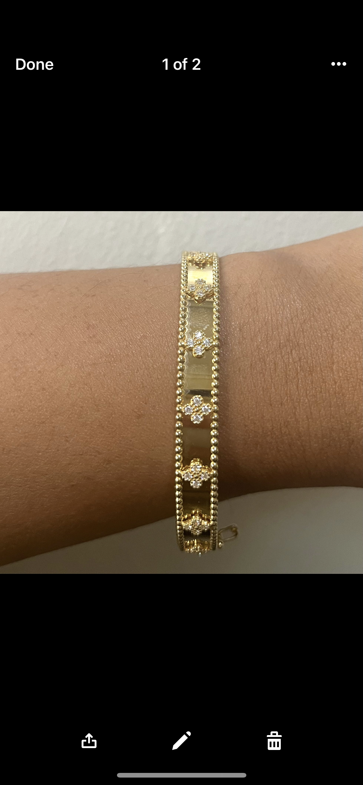 Clover Bangle Zirconia BR002