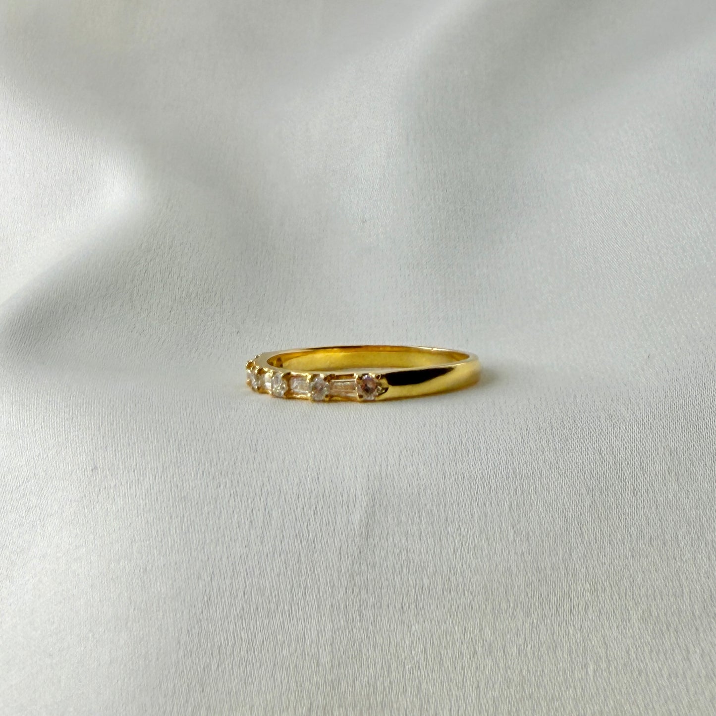 Half Eternity Baguette Ring RG052