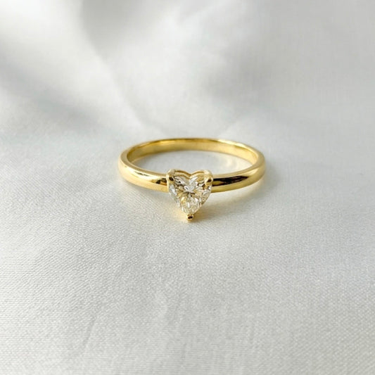 Heart Cut Diamond Ring ER019