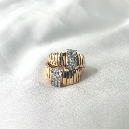 Intertwined Diamond Rose Gold Ring RG088