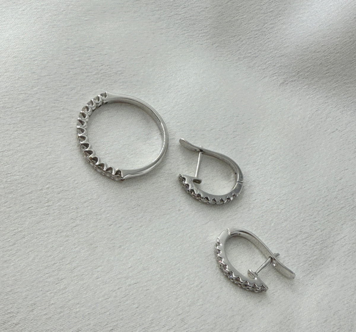 White Gold Creole Set ST081