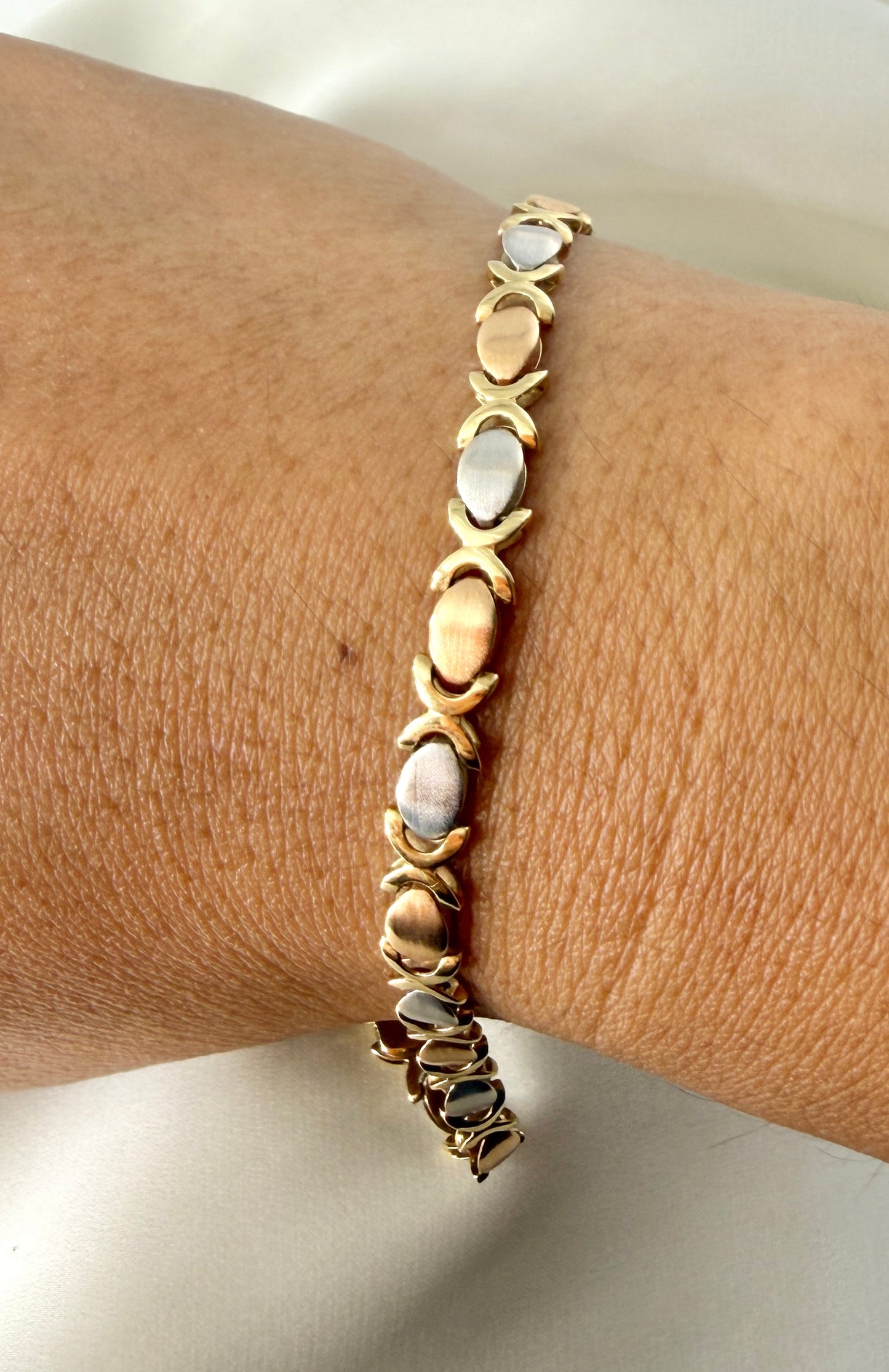 XO Matte Bracelet Tri Color BR118