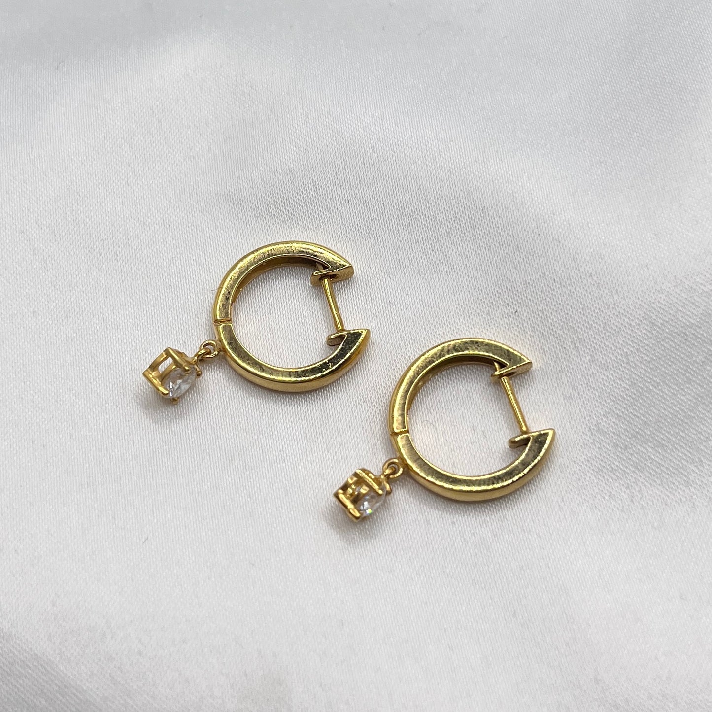 Creole Solo Diamond Earrings DE014