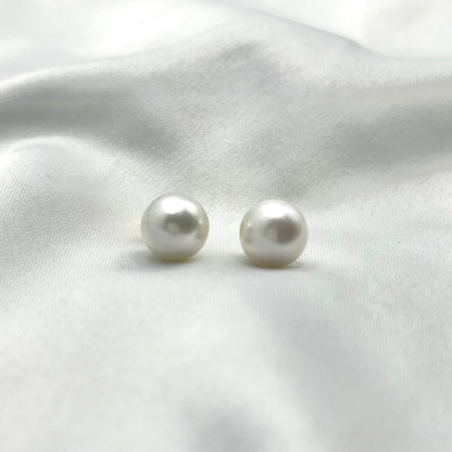 Small White South Sea Pearls Earrings ER169