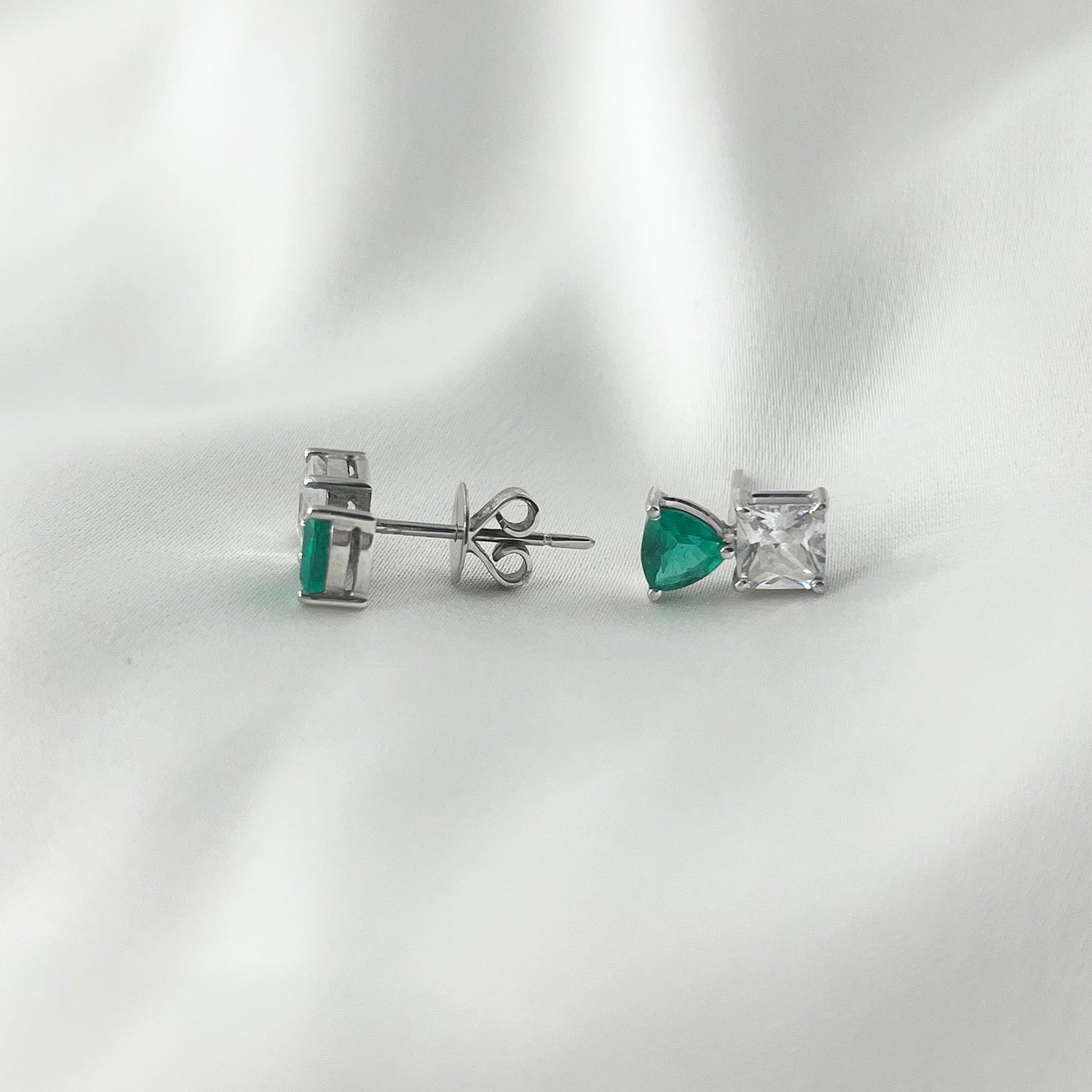 Emerald & Zirconia Earrings BS003