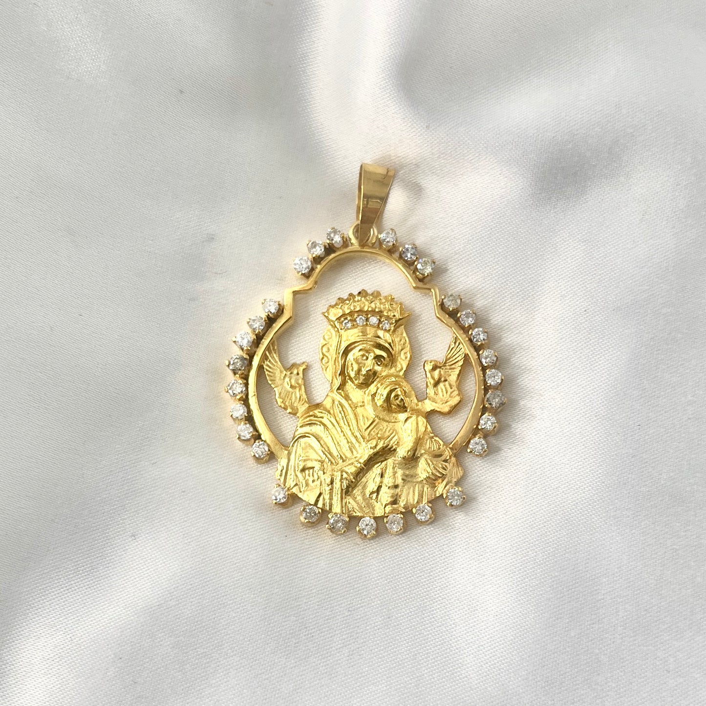 Mother & Child Diamond Pendant PD042