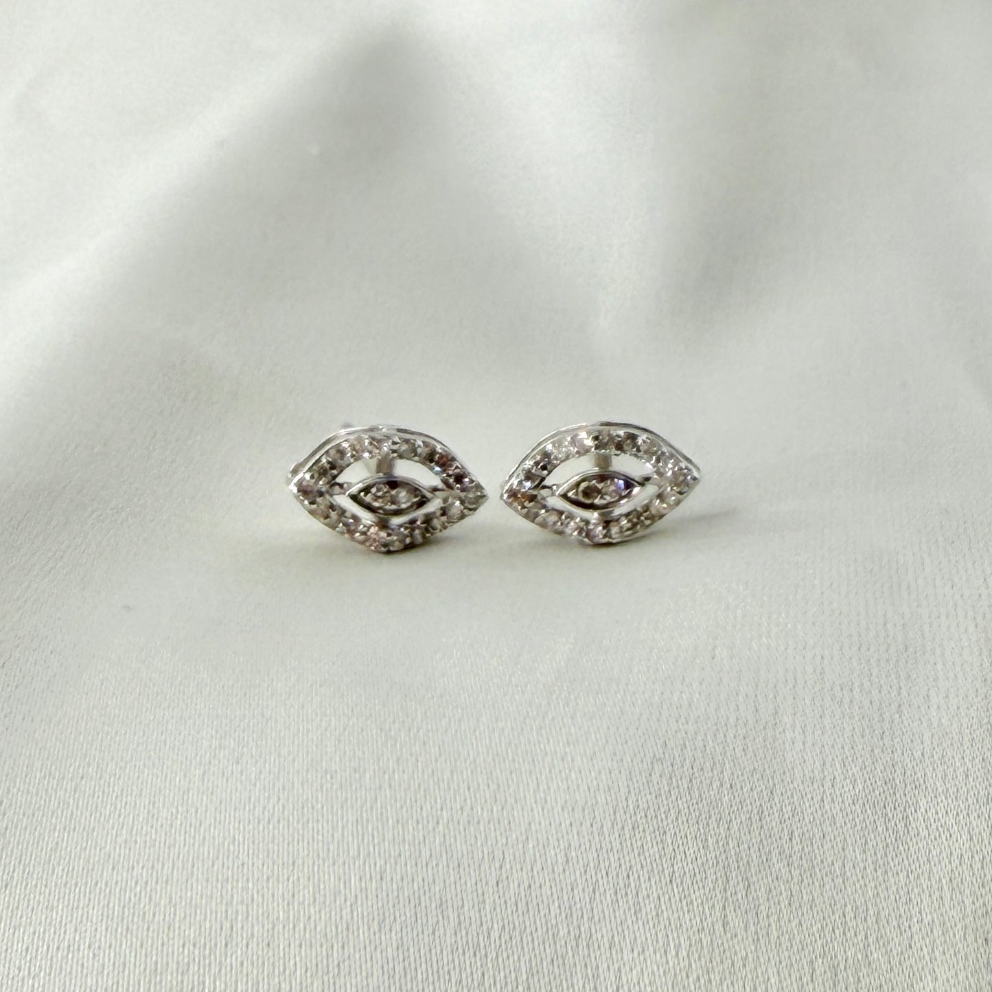Marquise Shaped Diamond Earrings DE029