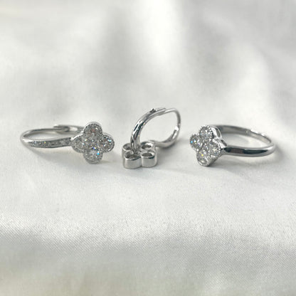 Clover Diamond Set ST070
