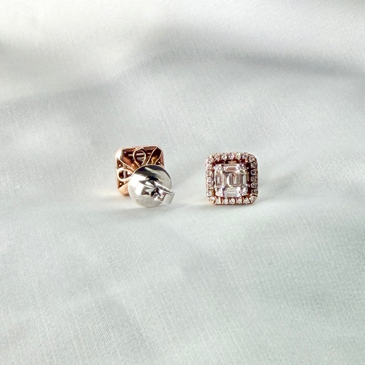 Rose Gold Square Baguette Illusion Earrings 
DE041