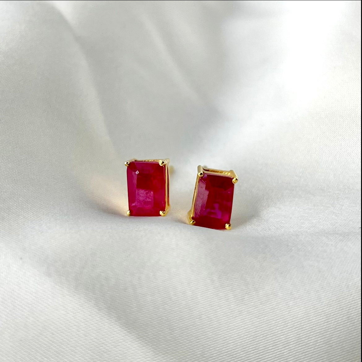 Ruby Earrings ER039