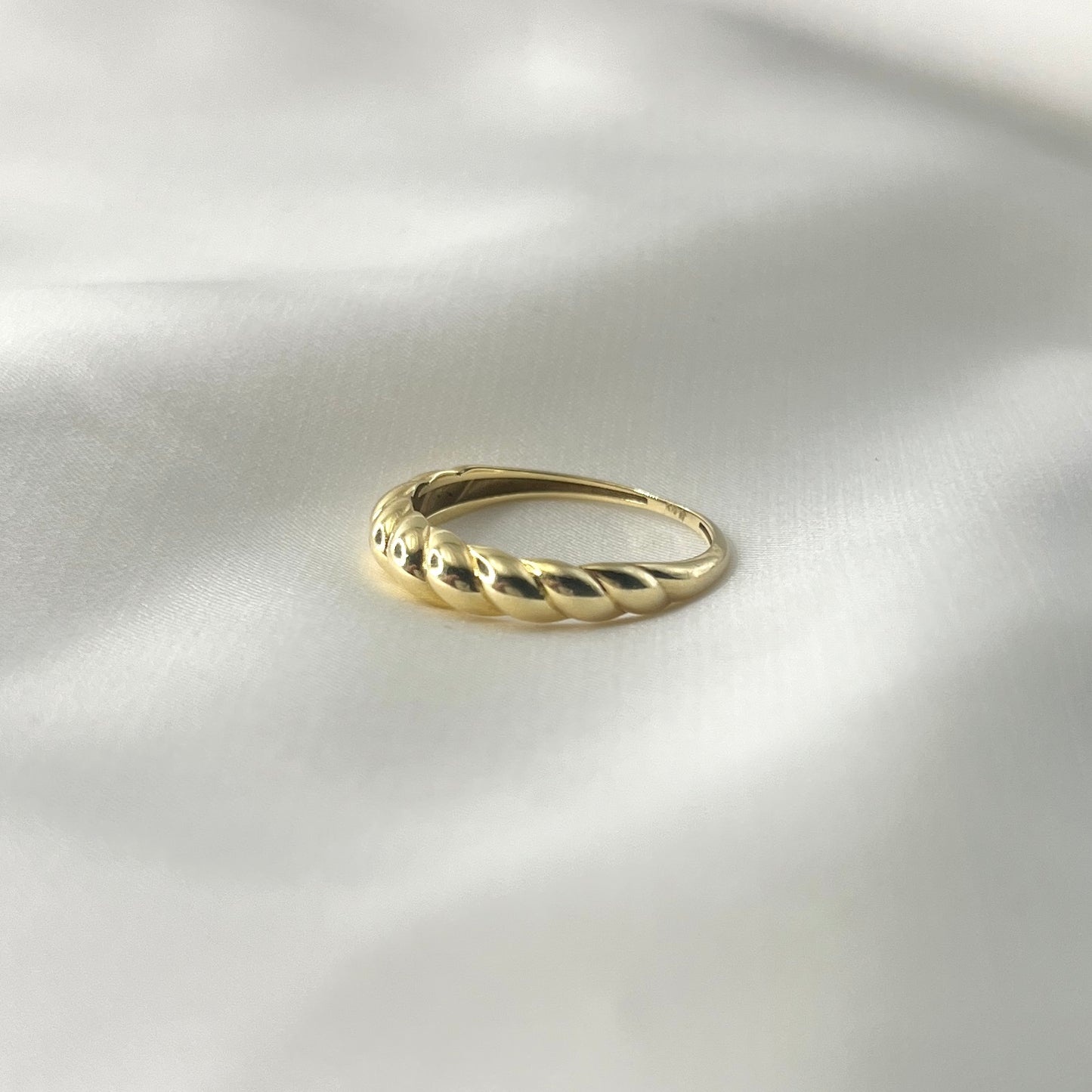 Twisted Rope Ring RG016