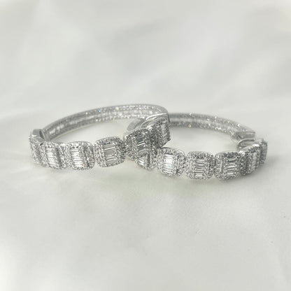 In & Out Baguette Hoop HK ER164