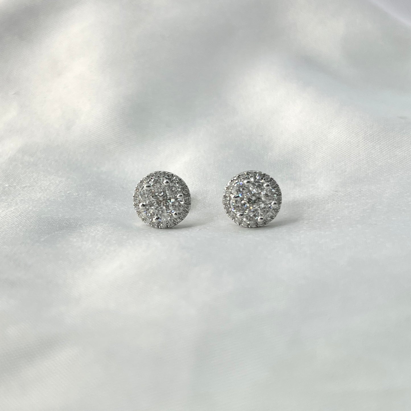 HK Halo Rositas Diamond Earrings DE018