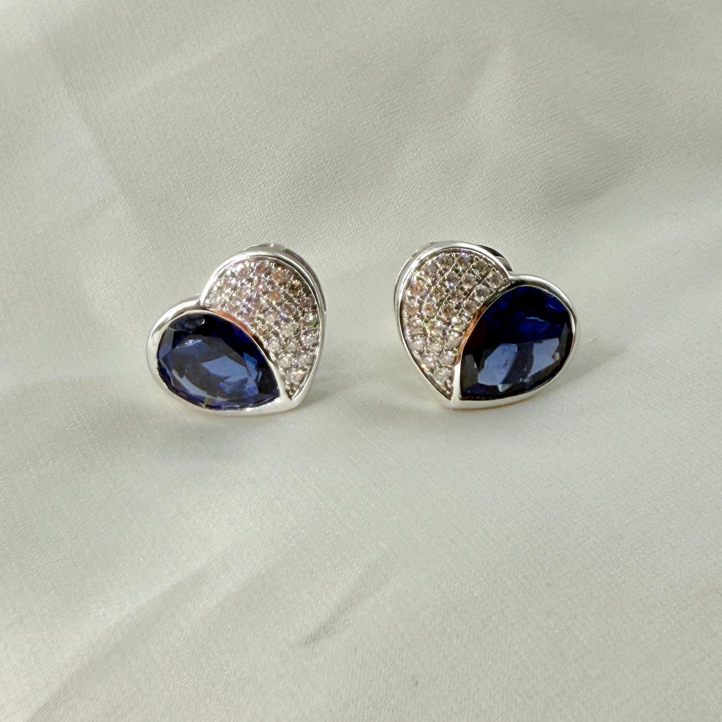 Heart Diamond Sapphire Earrings HK Setting DE042