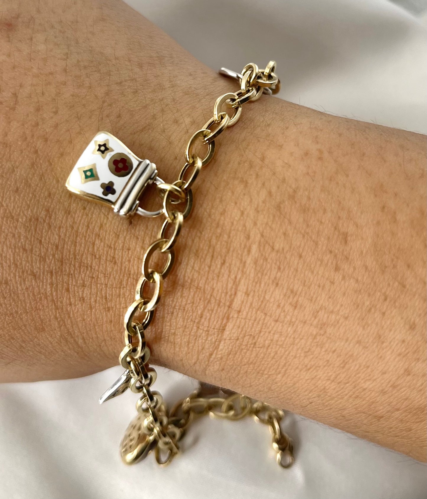 Charm Bracelet Twotone BR58