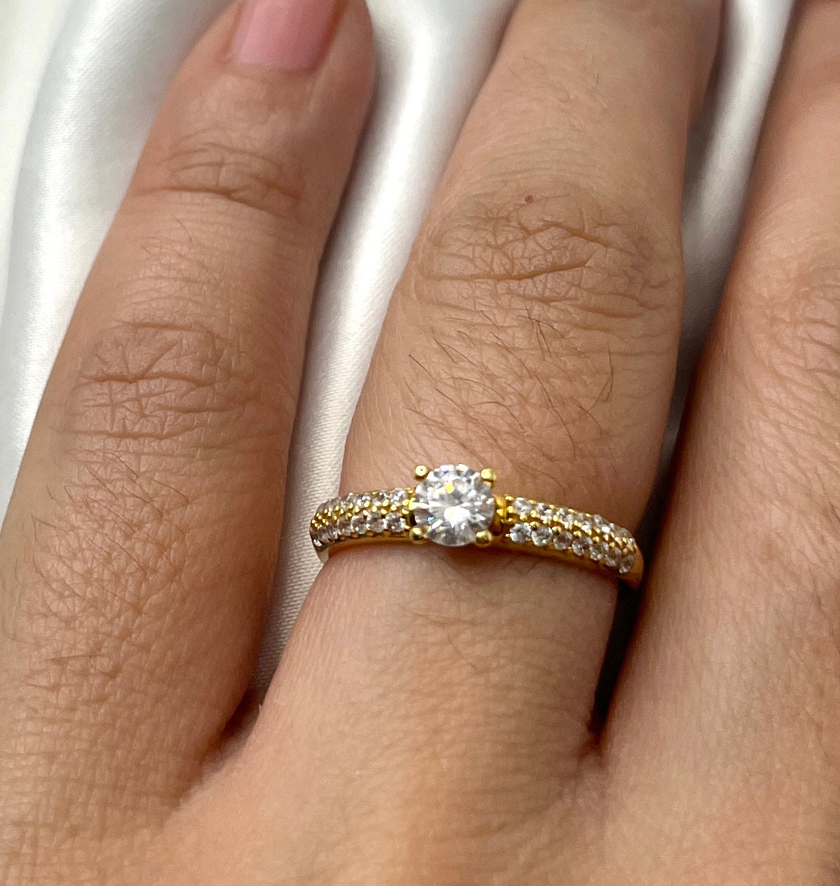 Tiffany Zirconia Ring RG101