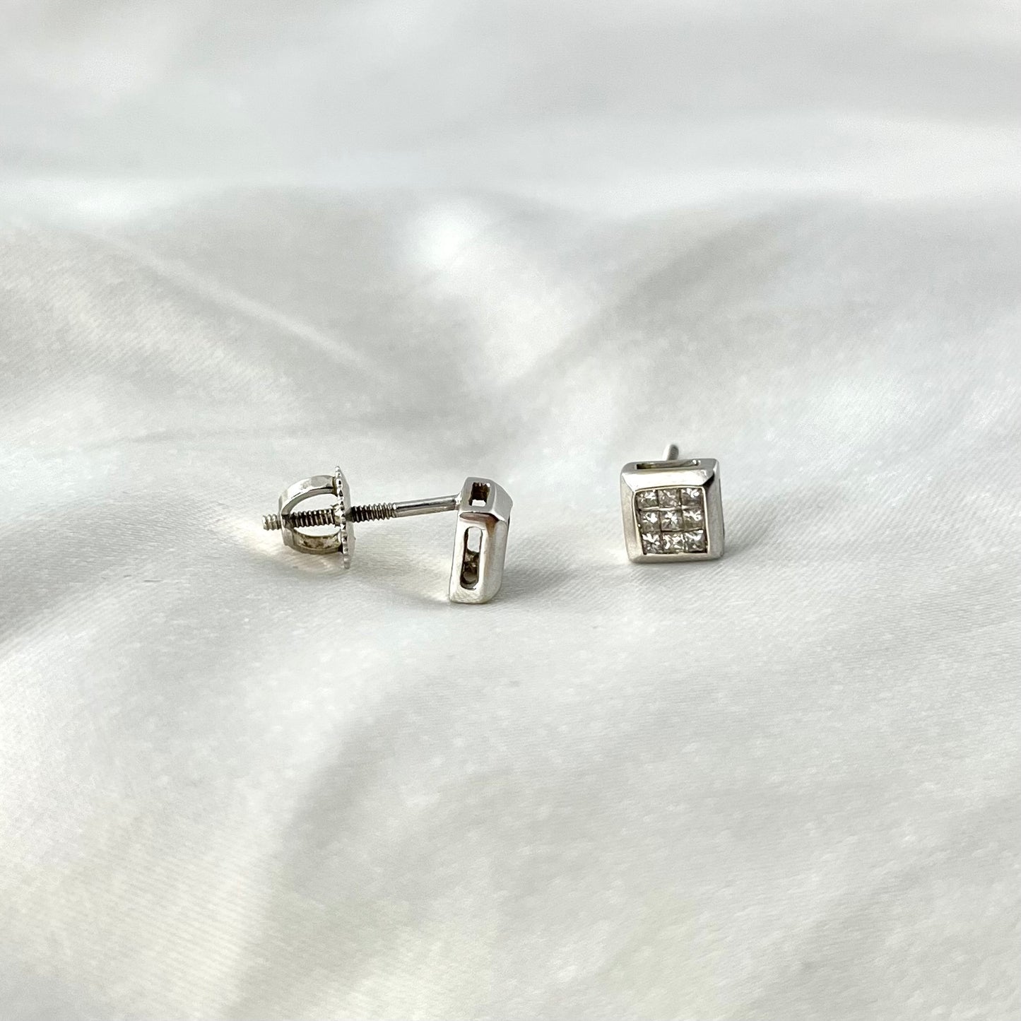 Square Stud Princess Cut Diamond ER147