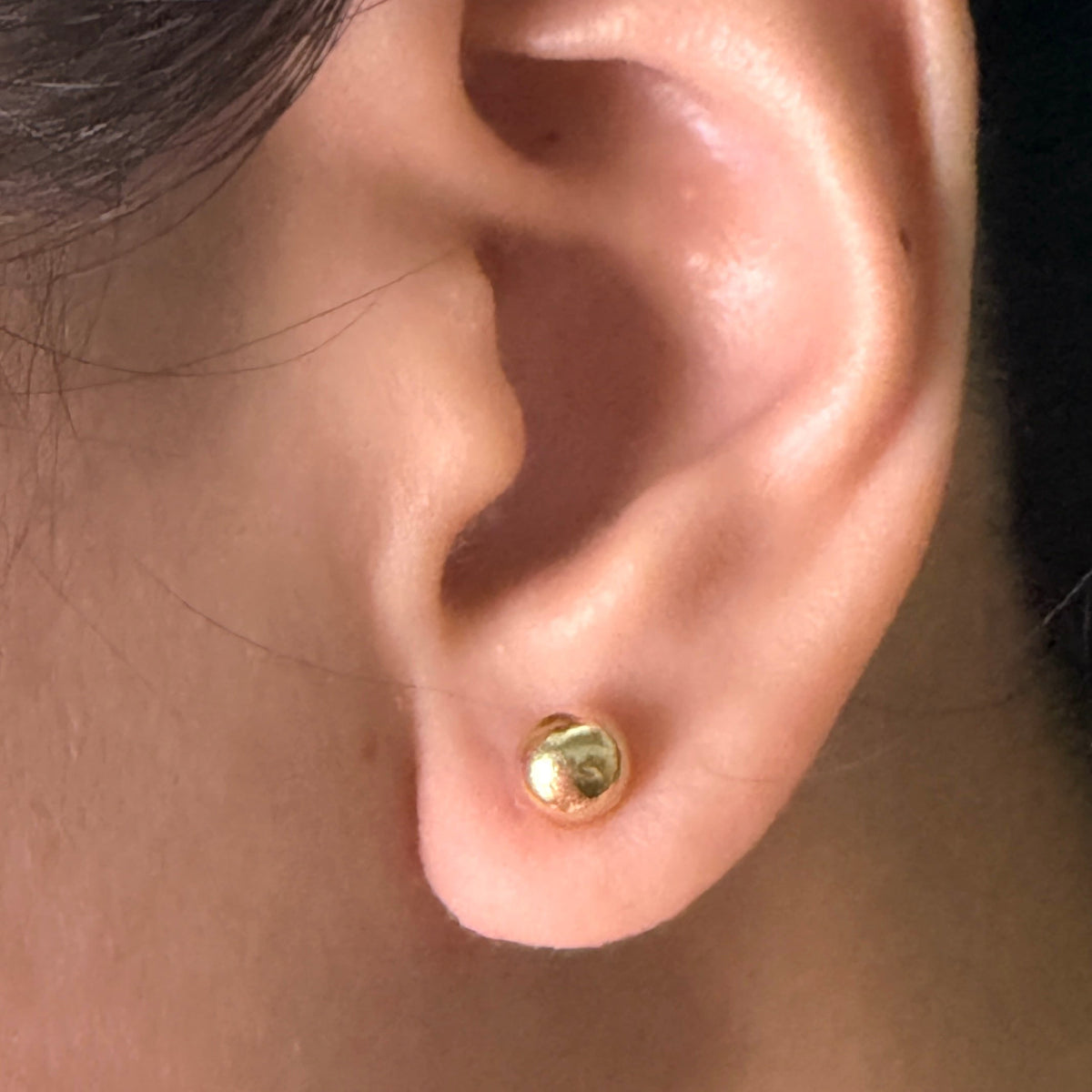 Round Ball Yellow Gold Earrings ER019